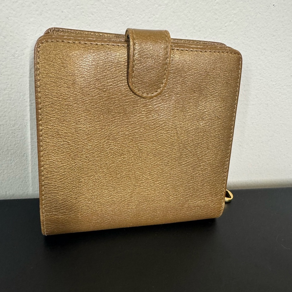 Loewe Gold Shimmer Leather Wallet AUTHENTIC EUC Card holder zipper closure - Picture 2 of 13